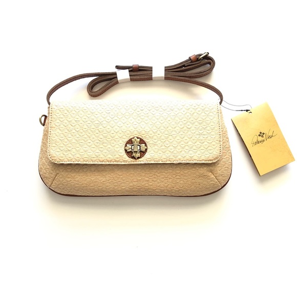 NWT Patricia Nash Caprina Diamond Weave Crossbody Clutch Natural - Picture 1 of 10